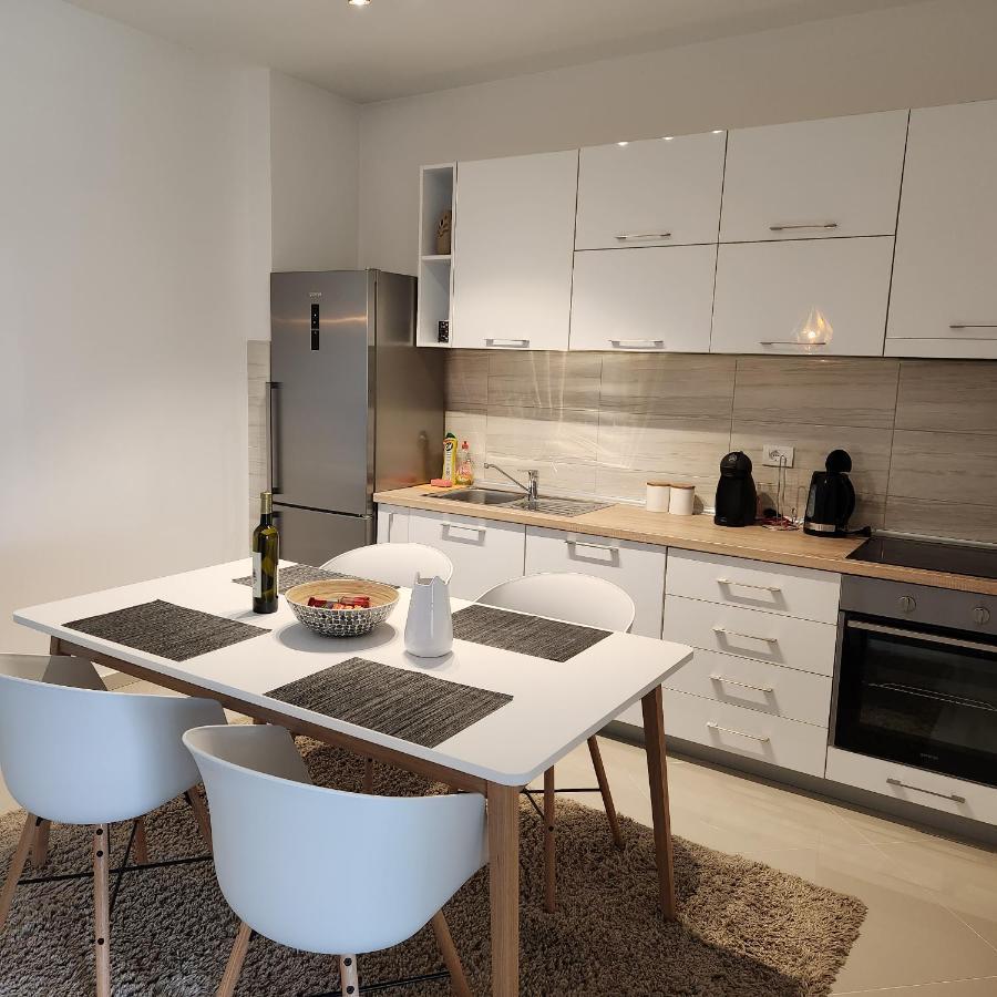 Marija Apartmani Bar Luaran gambar